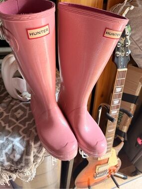 Hunter Pink Glitter Tall Rain Boots - Bright Pink Interior